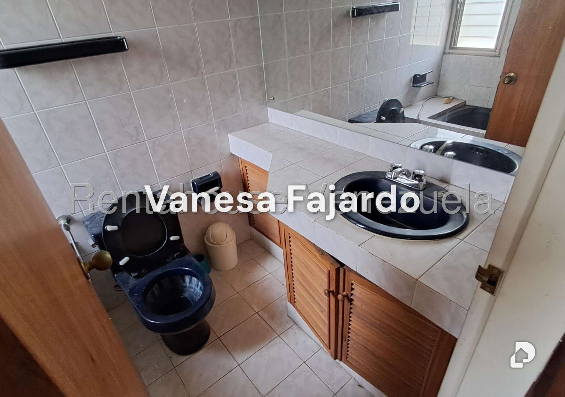 Apartamento en Los Chorros, Caracas – 23