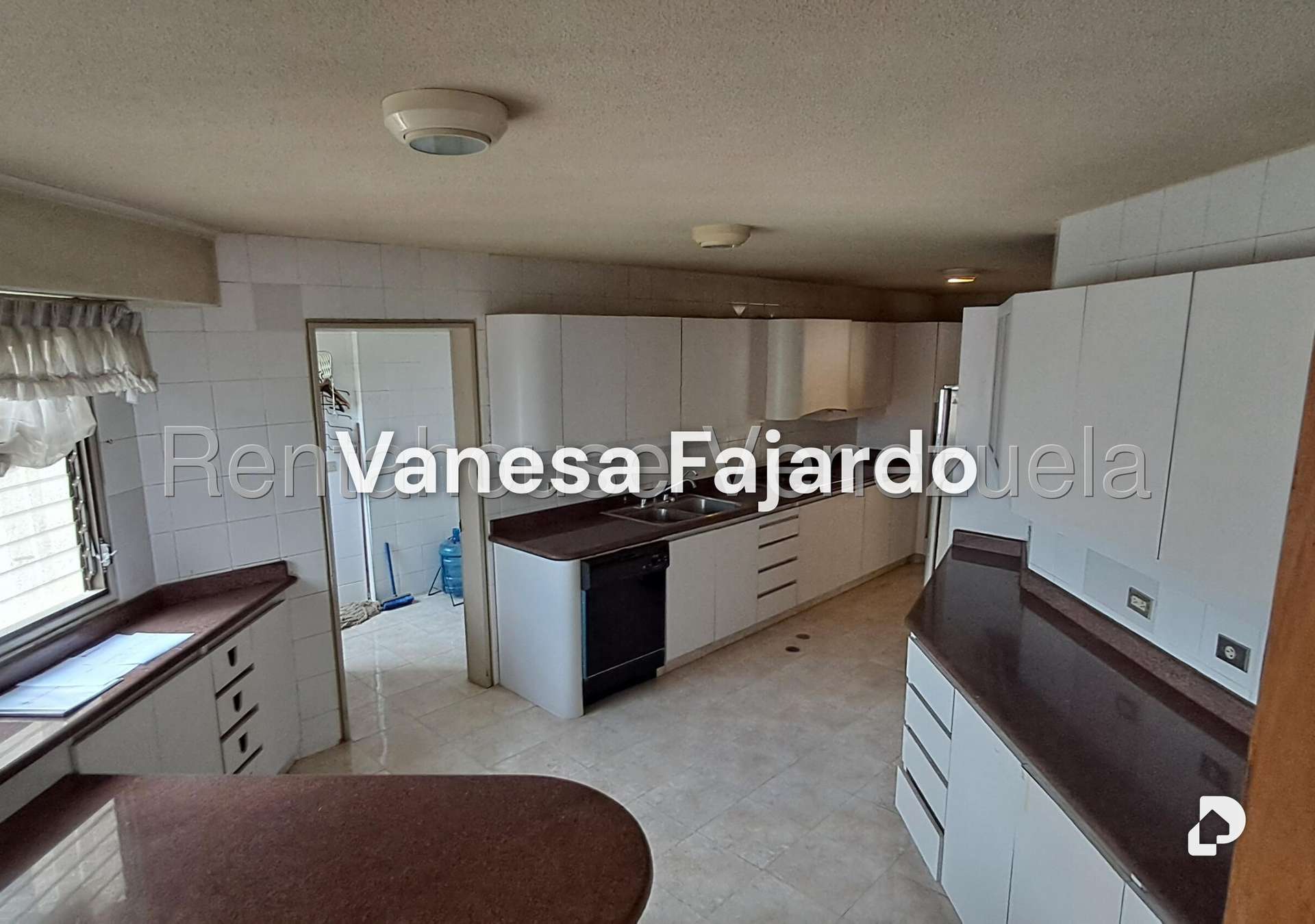 Apartamento en Los Chorros, Caracas – 18