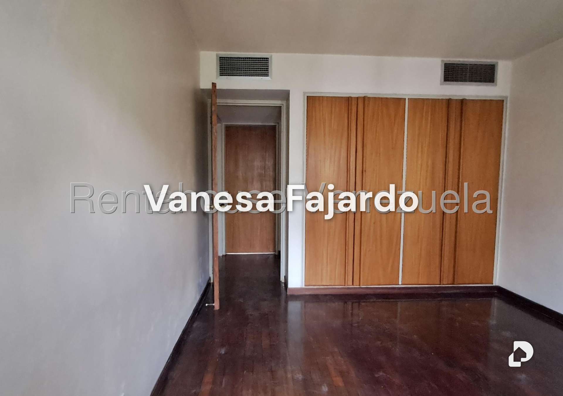 Apartamento en Los Chorros, Caracas – 22