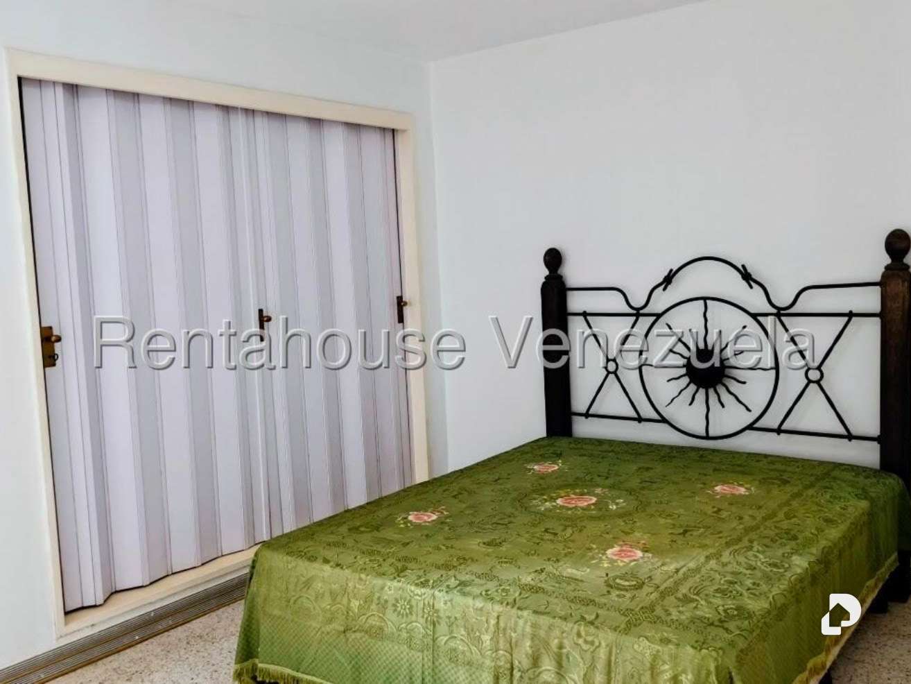 Apartamento en La Urbina, Caracas – 12
