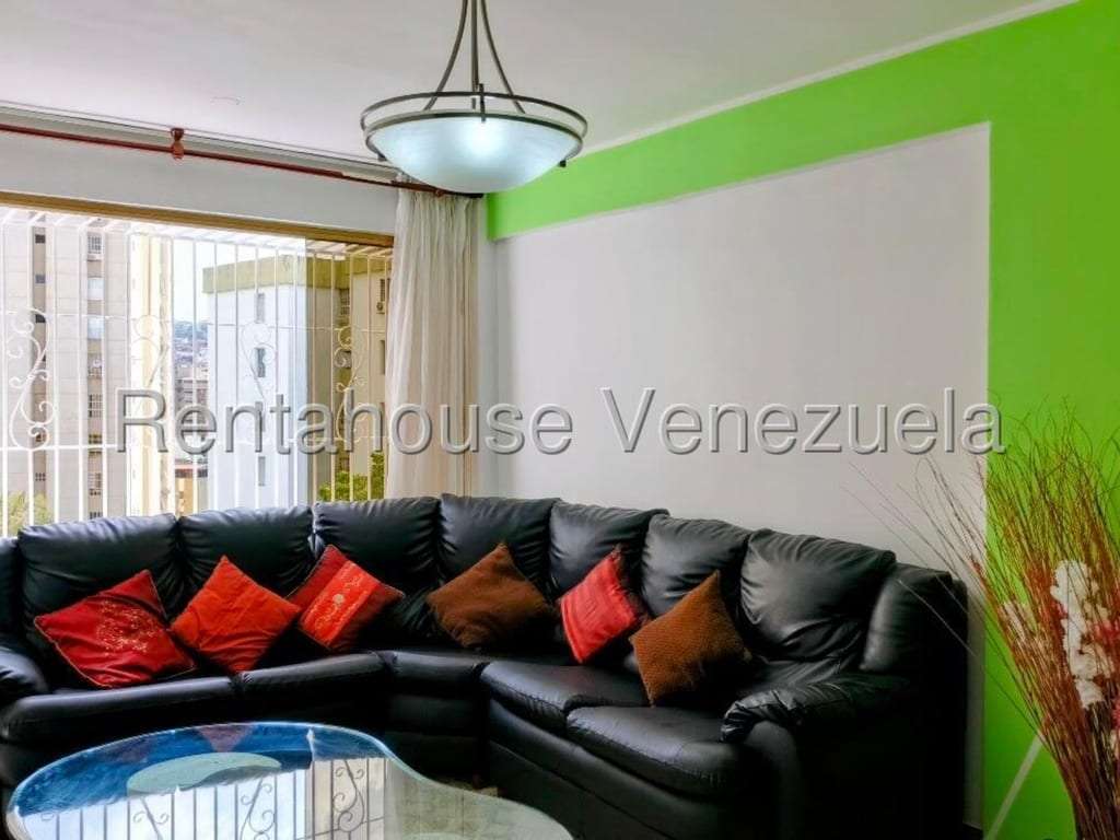 Apartamento en La Urbina, Caracas - 1