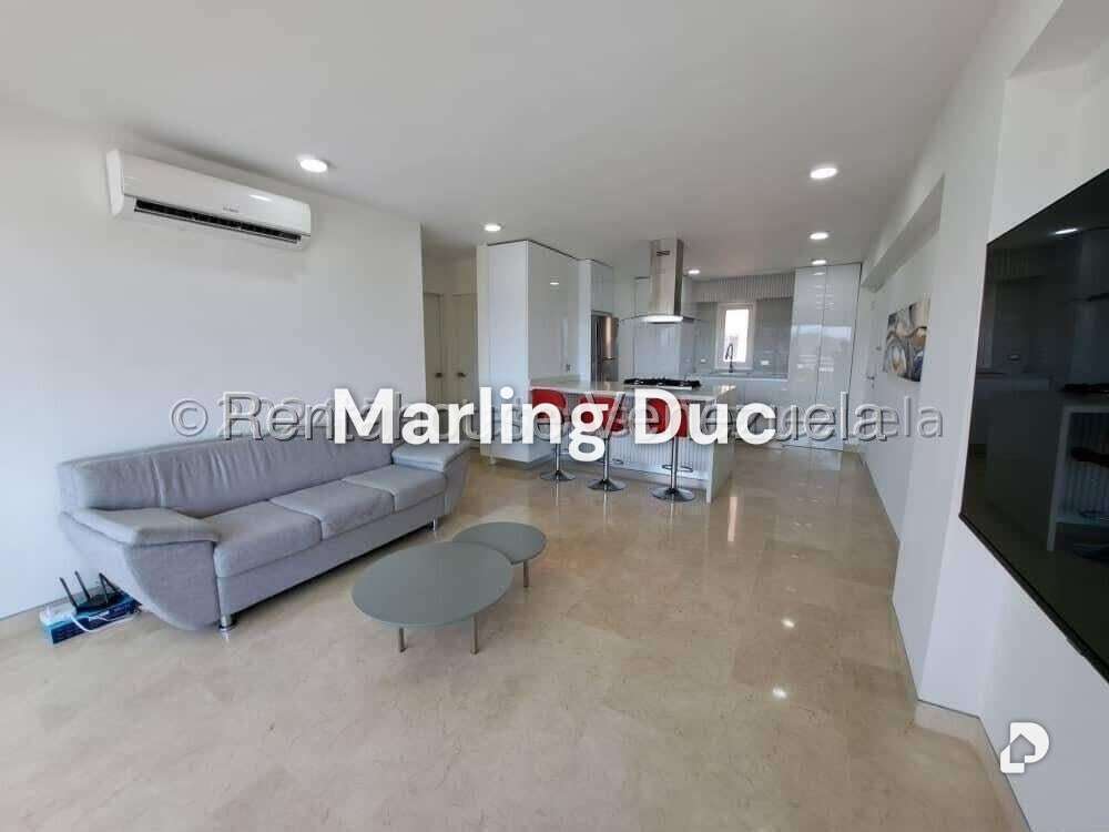 Apartamento en El Rosal, Caracas – 15