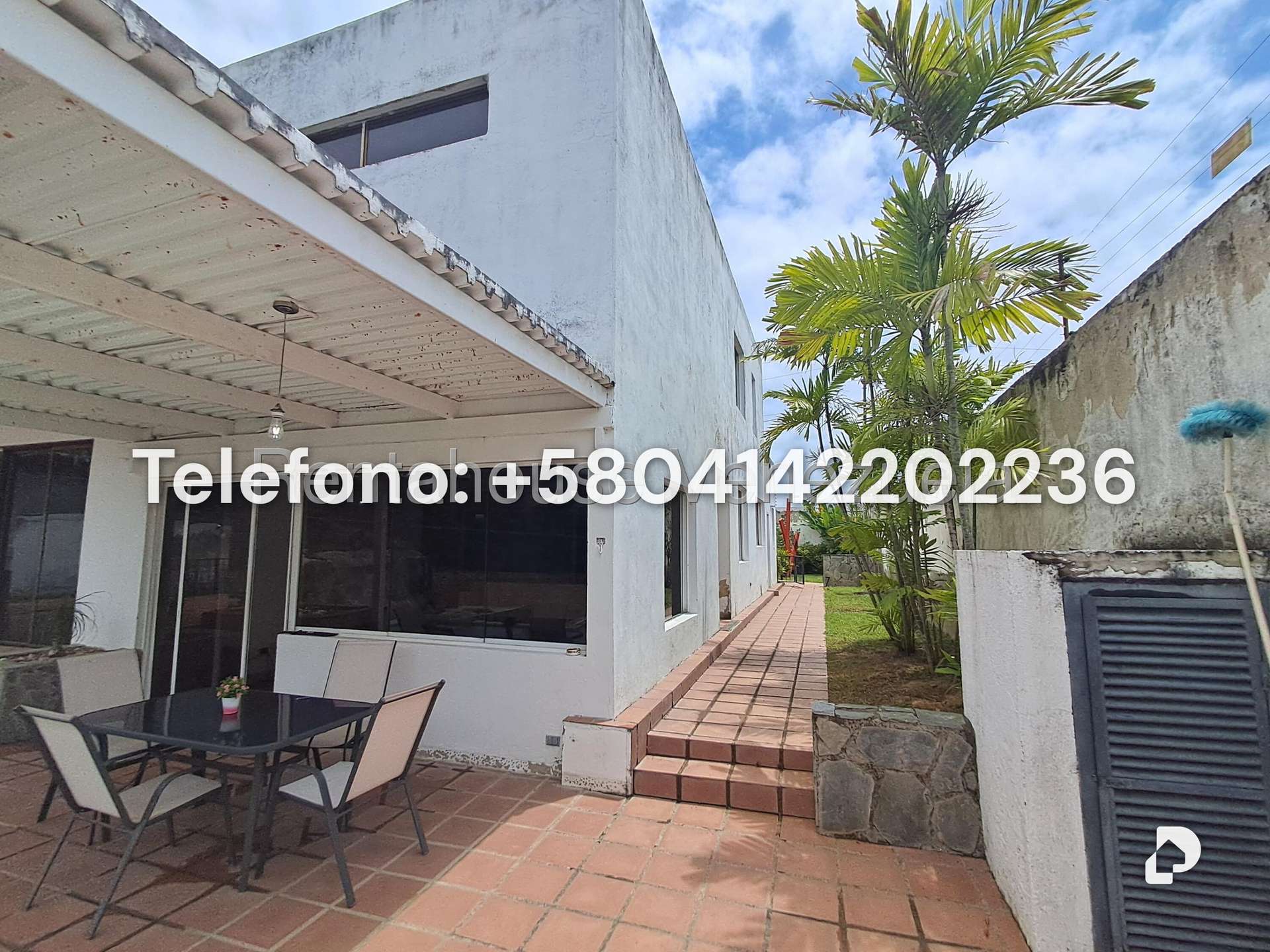 Casa en Bosques de La Lagunita, Caracas – 11