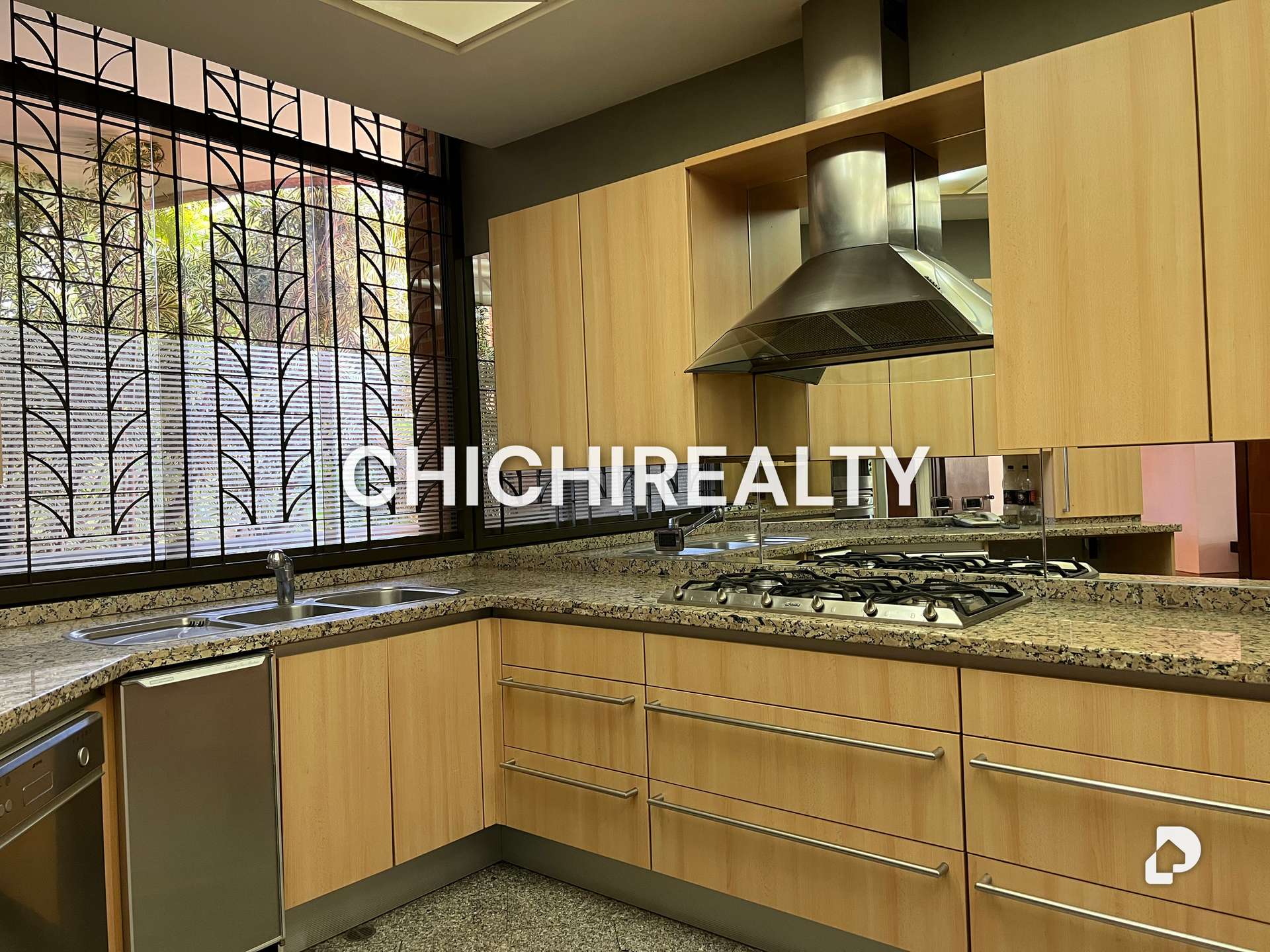 Apartamento en Altamira, Caracas – 4