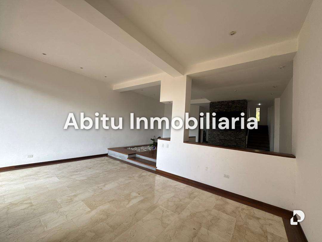 House in Alto Hatillo, Caracas – 9