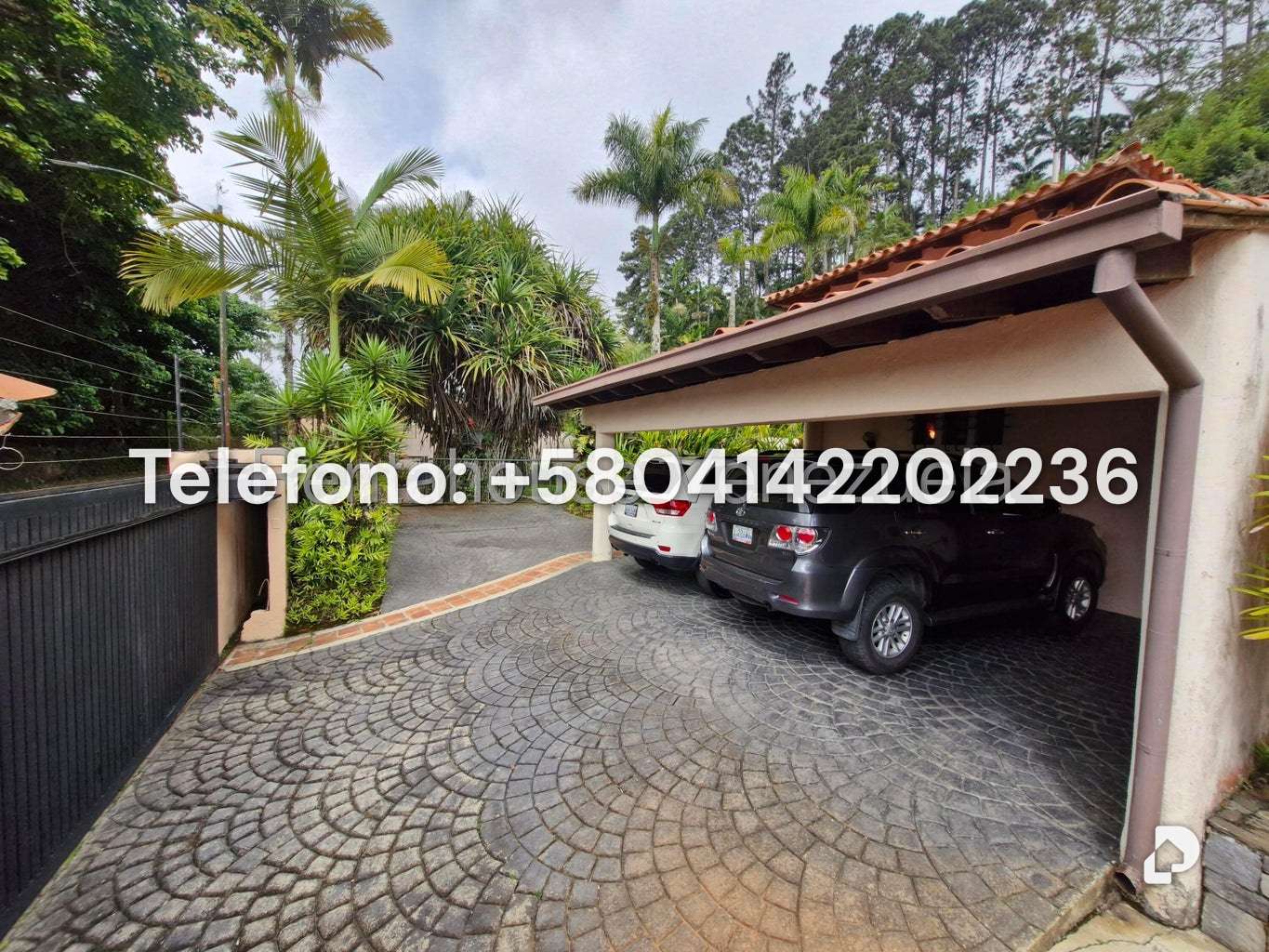 House in La Lagunita Country Club, Caracas – 3