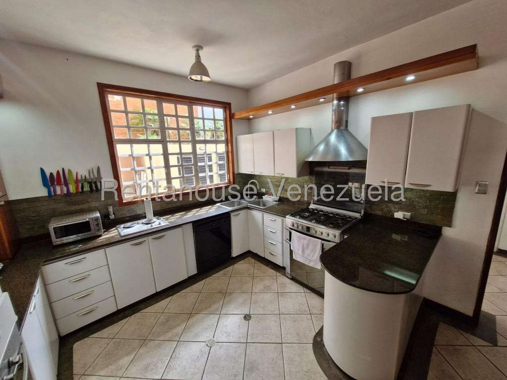 Casa en La Lagunita Country Club, Caracas