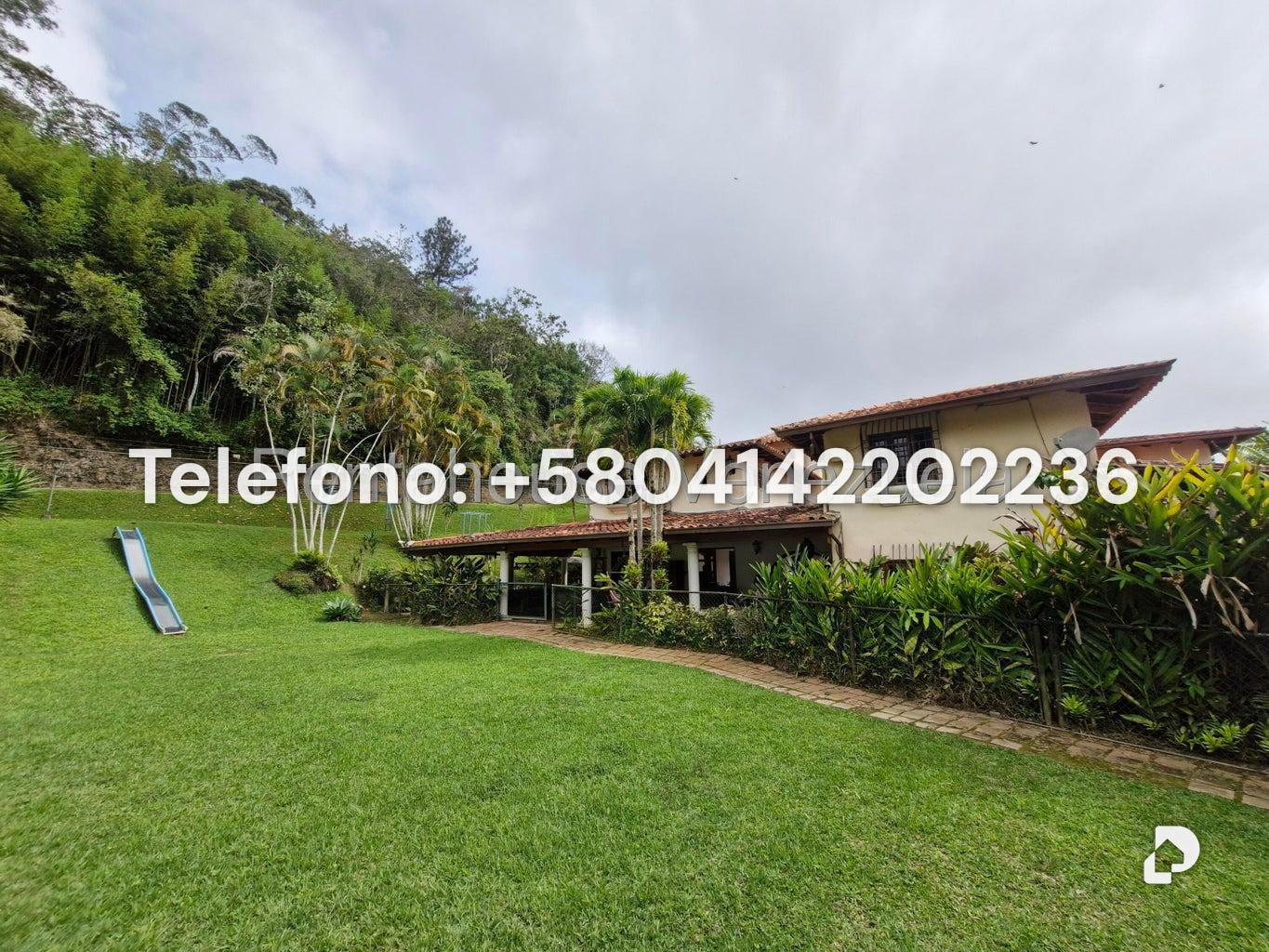 House in La Lagunita Country Club, Caracas – 2