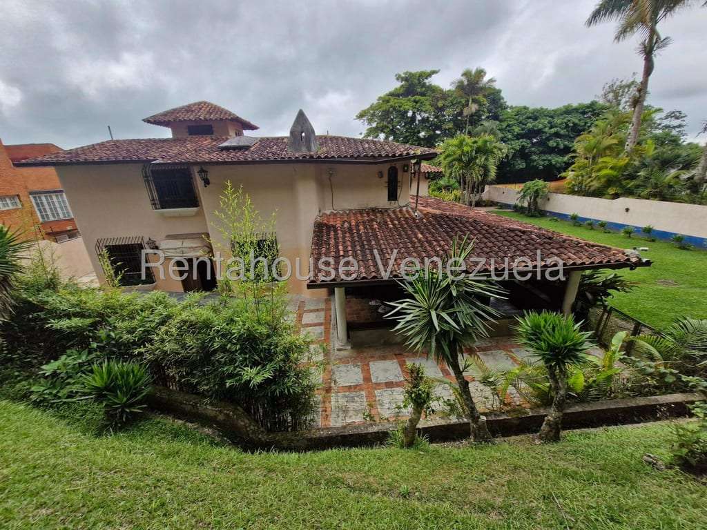 Casa en La Lagunita Country Club, Caracas