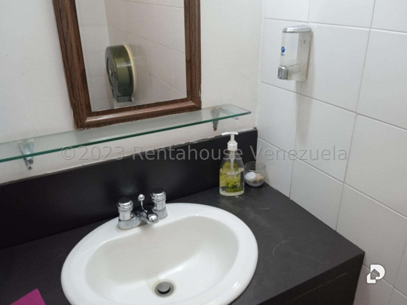 Oficina en Bello Monte, Caracas – 29