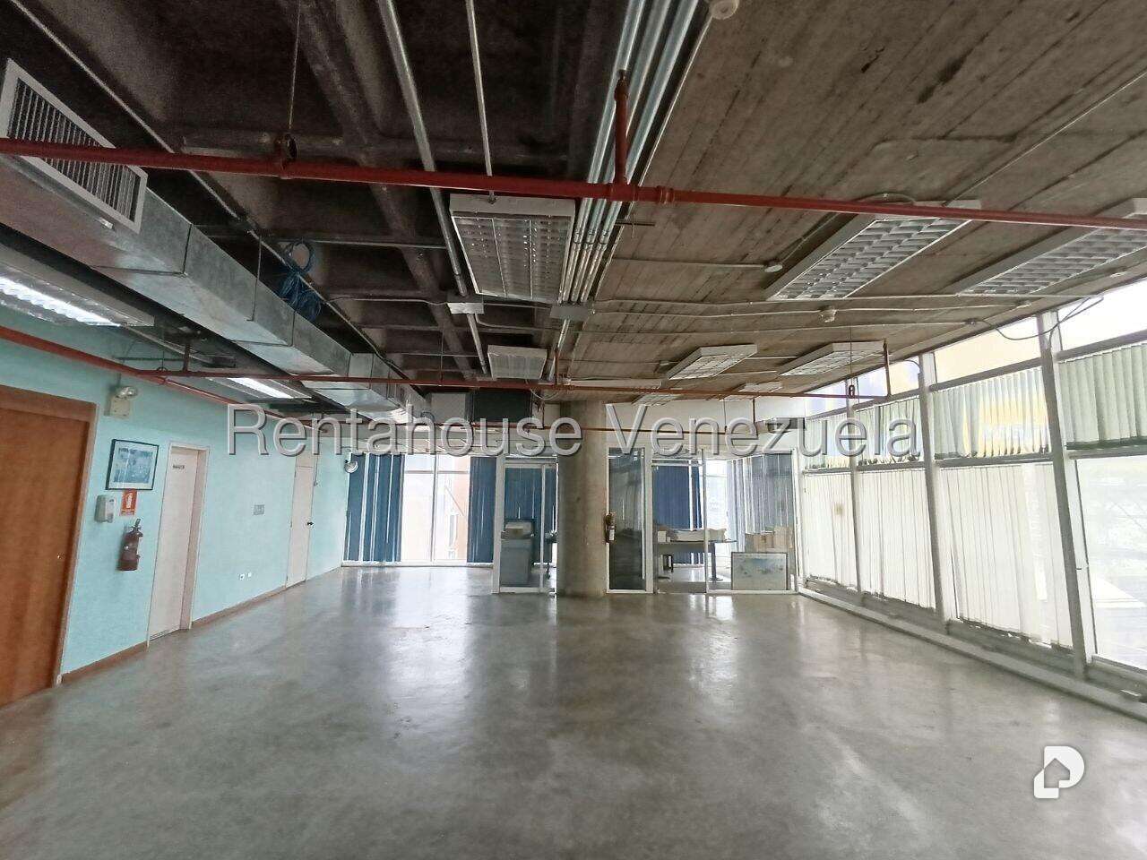 Oficina en Bello Monte, Caracas – 16