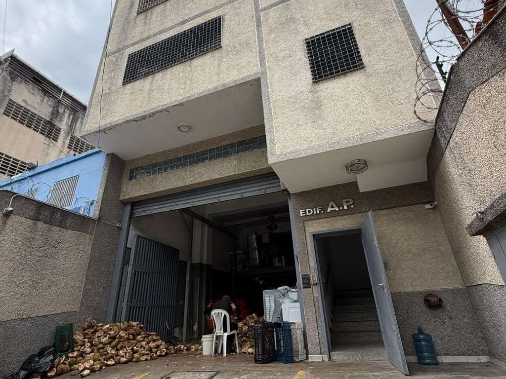Edificio en Boleíta Sur, Caracas - 1