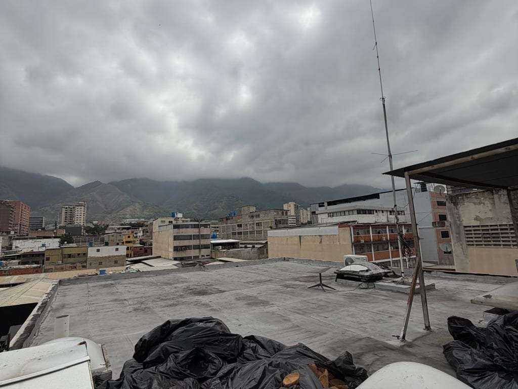 Edificio en Boleíta Sur, Caracas