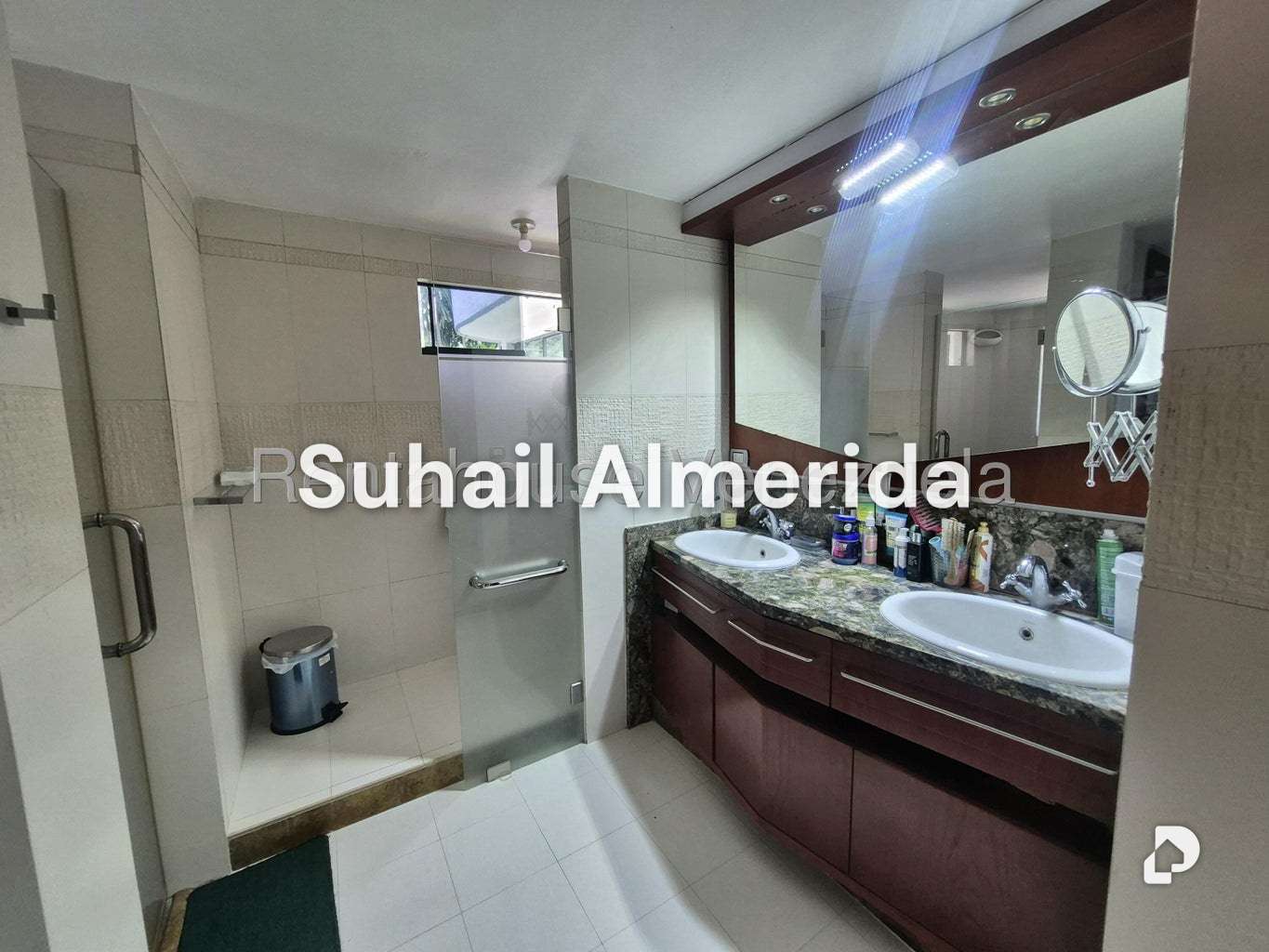 Casa en Colinas de Guataparo, Valencia – 30