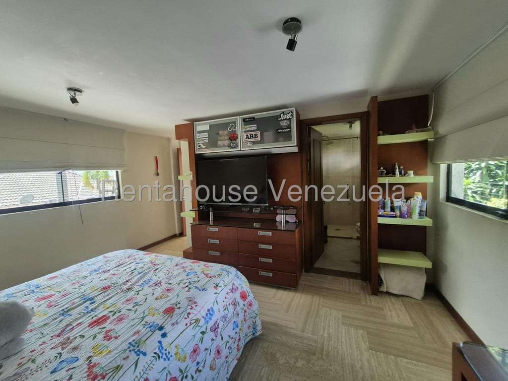 Casa en Colinas de Guataparo, Valencia
