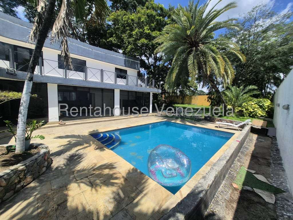 Casa en Colinas de Guataparo, Valencia - 1