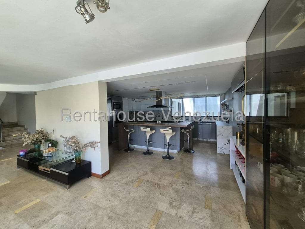 Casa en Colinas de Guataparo, Valencia