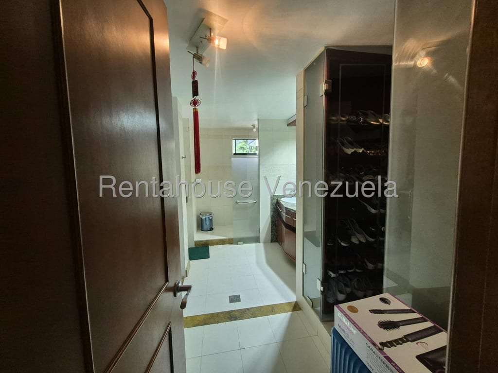 Casa en Colinas de Guataparo, Valencia