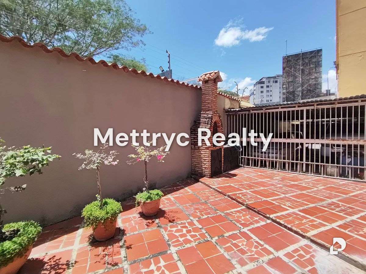 Apartamento en Del Este, Barquisimeto – 40