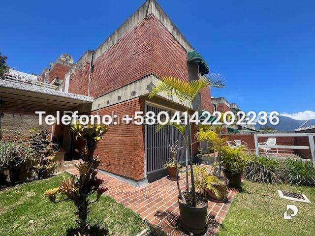 Casa en Los Naranjos (del Cafetal), Caracas – 23