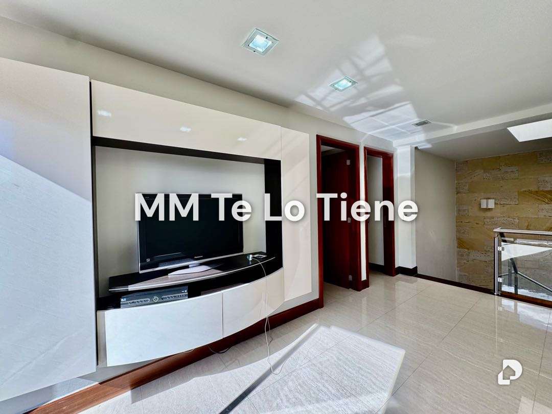Casa en La Trinidad, Caracas – 25