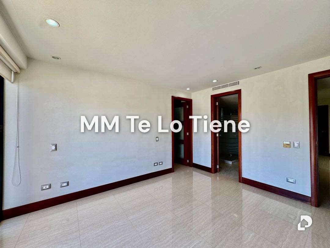 Casa en La Trinidad, Caracas – 38