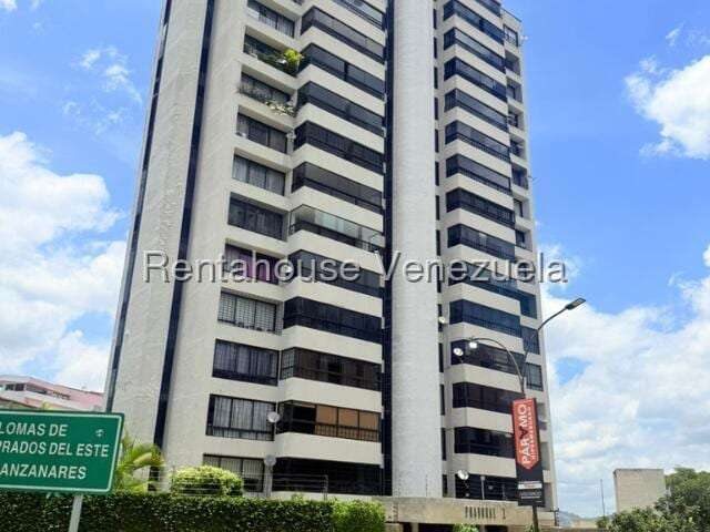Apartment in Alto Prado, Caracas - 1