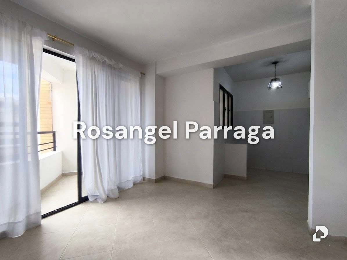 Apartamento en El Parral, Valencia – 4