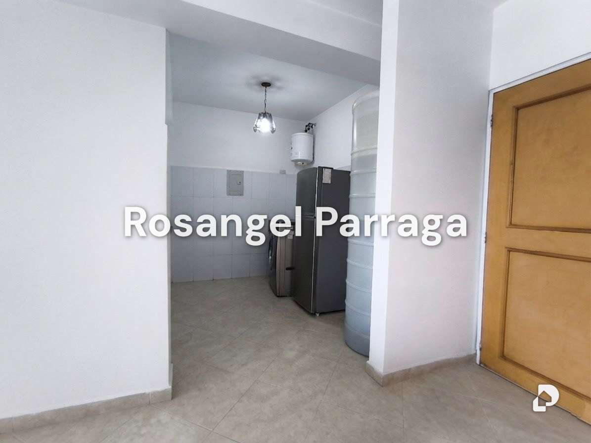 Apartamento en El Parral, Valencia – 2