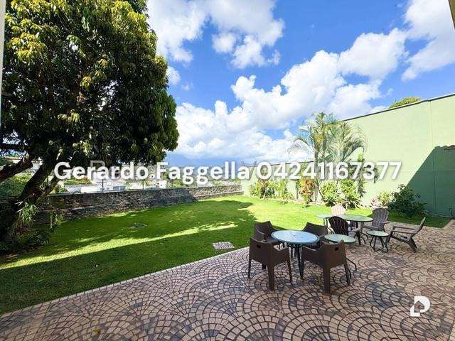 Casa en Cumbres de Curumo, Caracas – 13