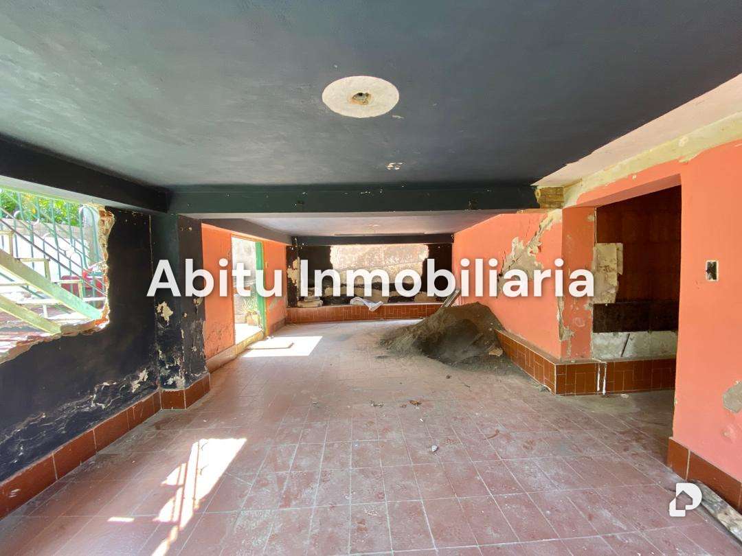 House in Altamira, Caracas – 24