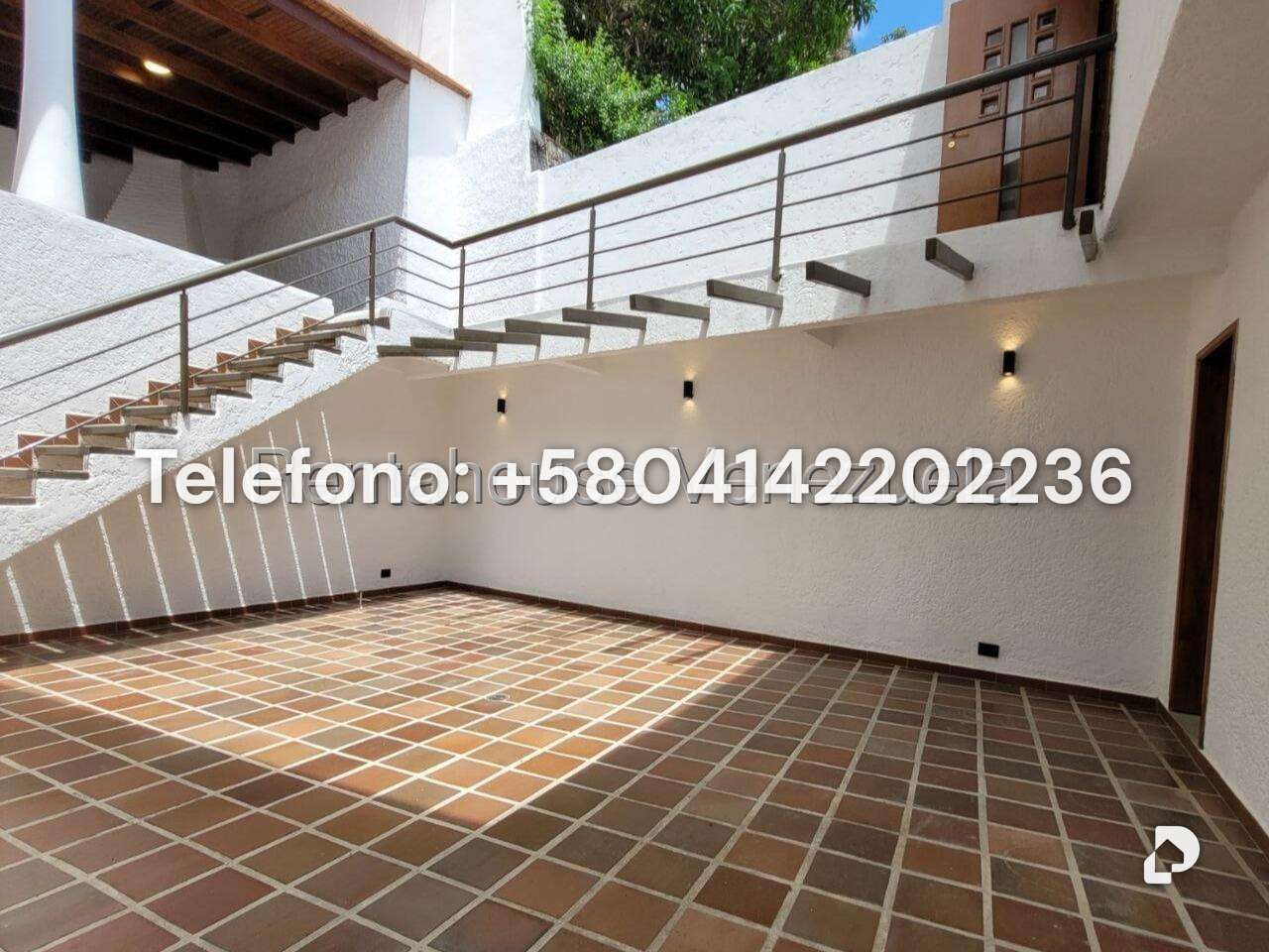 Casa en Cumbres de Curumo, Caracas – 17