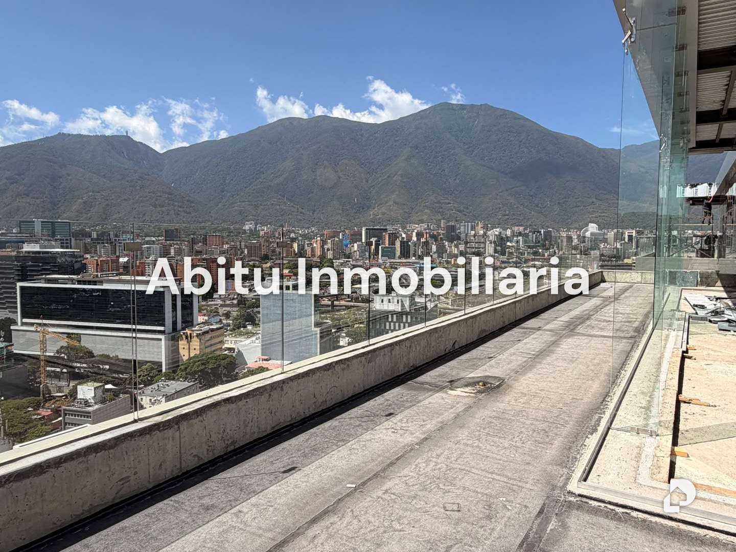 Local comercial en Las Mercedes, Caracas – 7