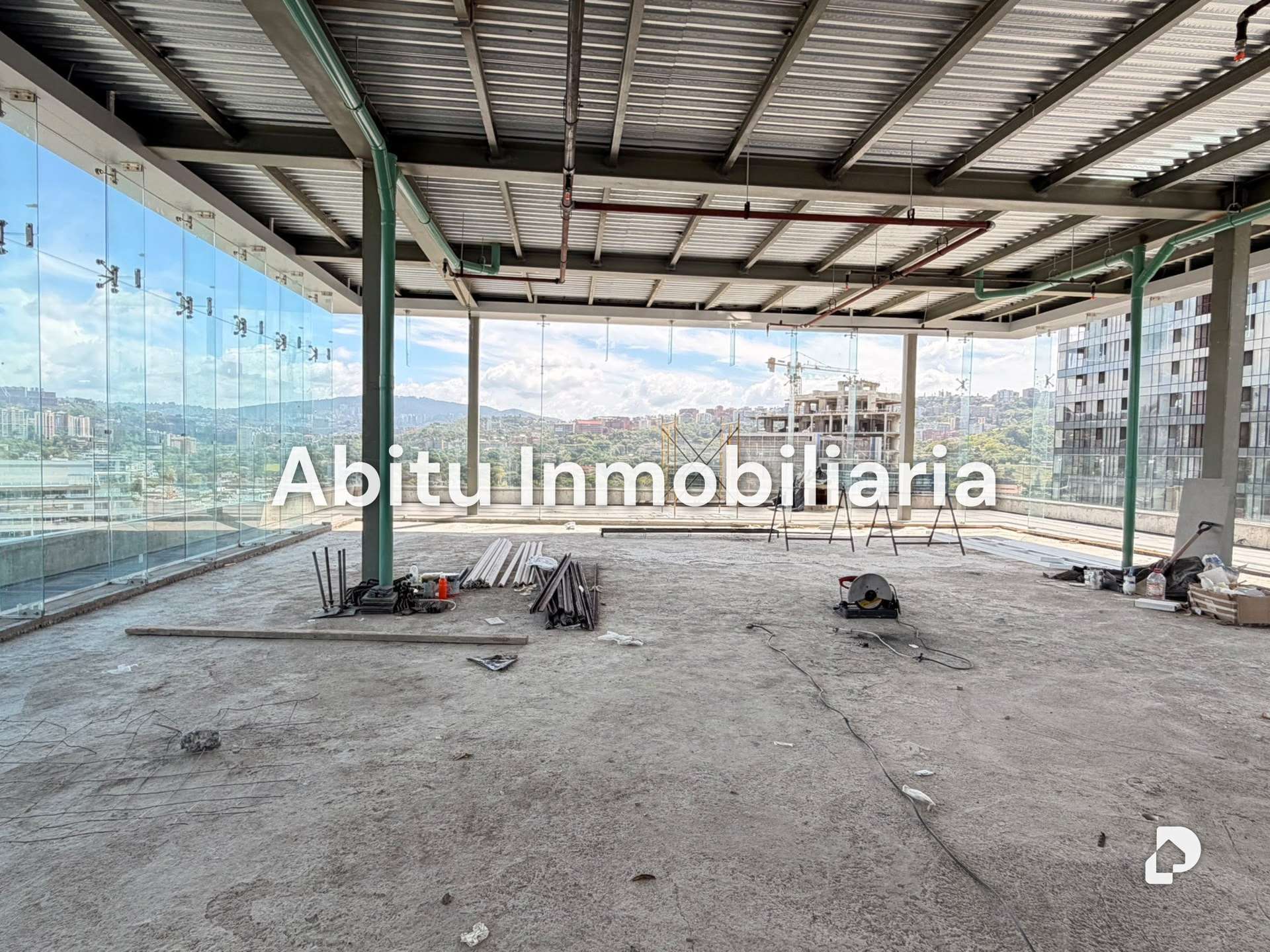 Local comercial en Las Mercedes, Caracas – 3