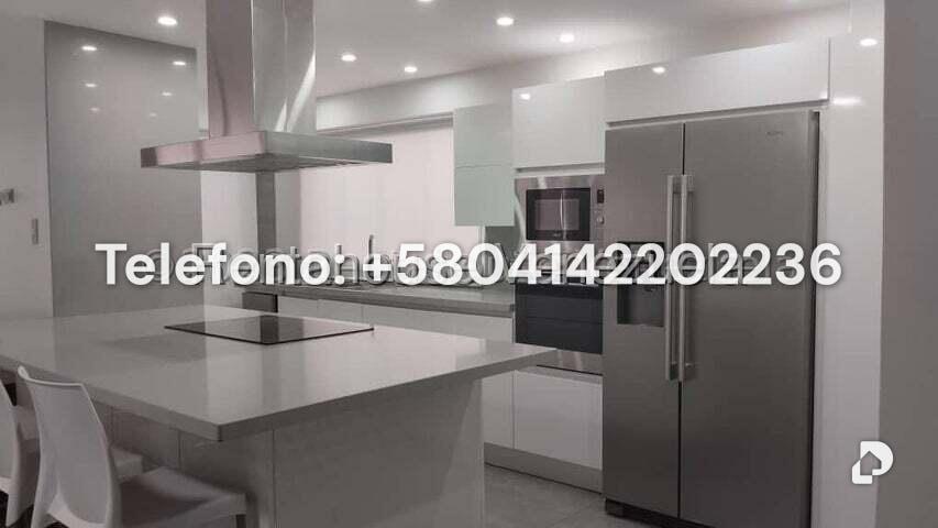 Apartamento en Los Palos Grandes, Caracas – 2
