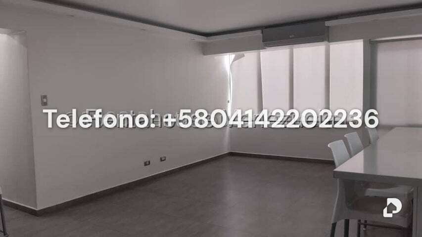 Apartamento en Los Palos Grandes, Caracas – 5