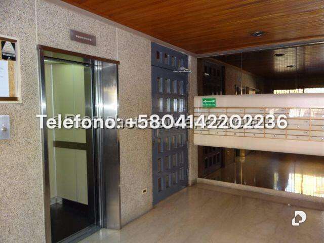 Apartamento en Los Palos Grandes, Caracas – 14