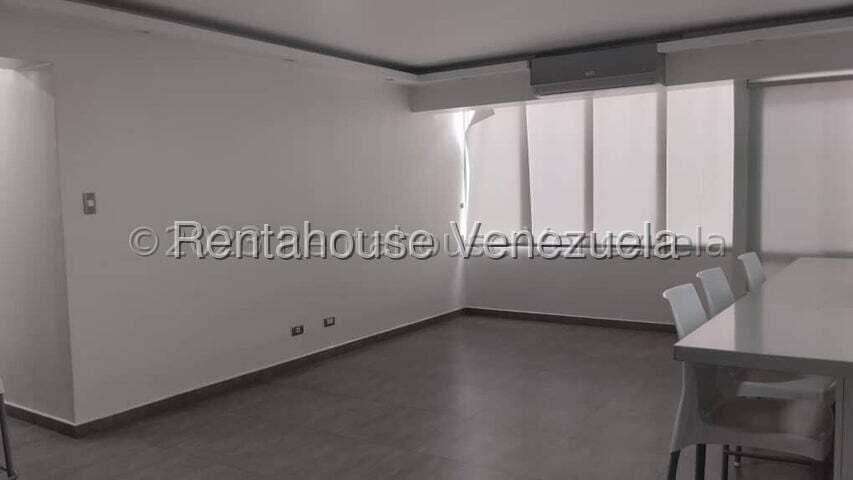 Apartamento en Los Palos Grandes, Caracas