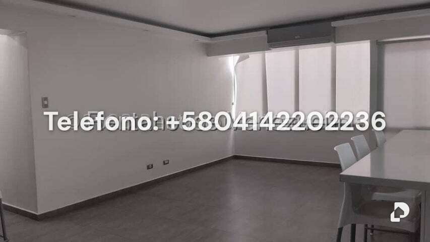 Apartamento en Los Palos Grandes, Caracas – 5