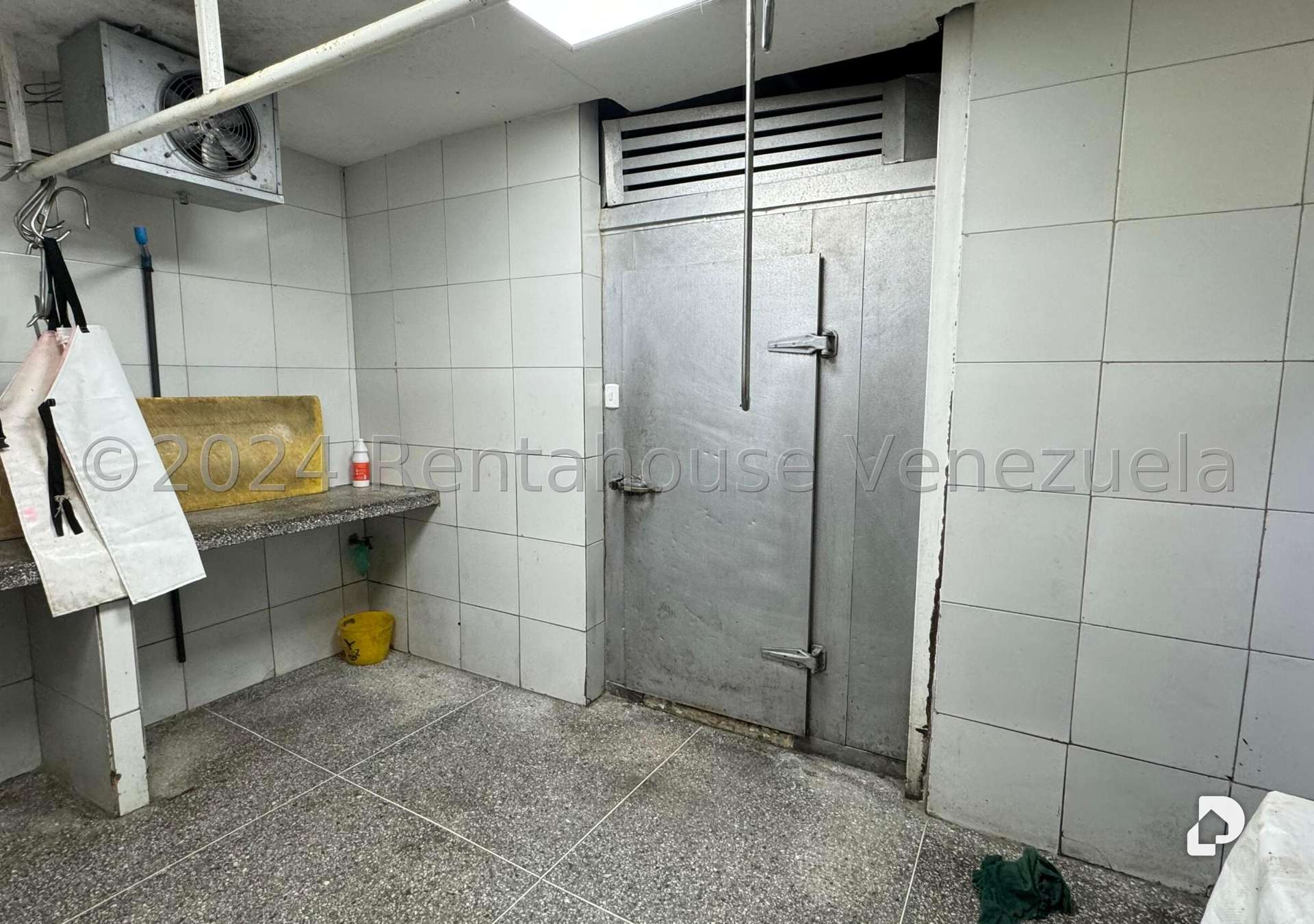 Local comercial en Catia, Caracas – 14