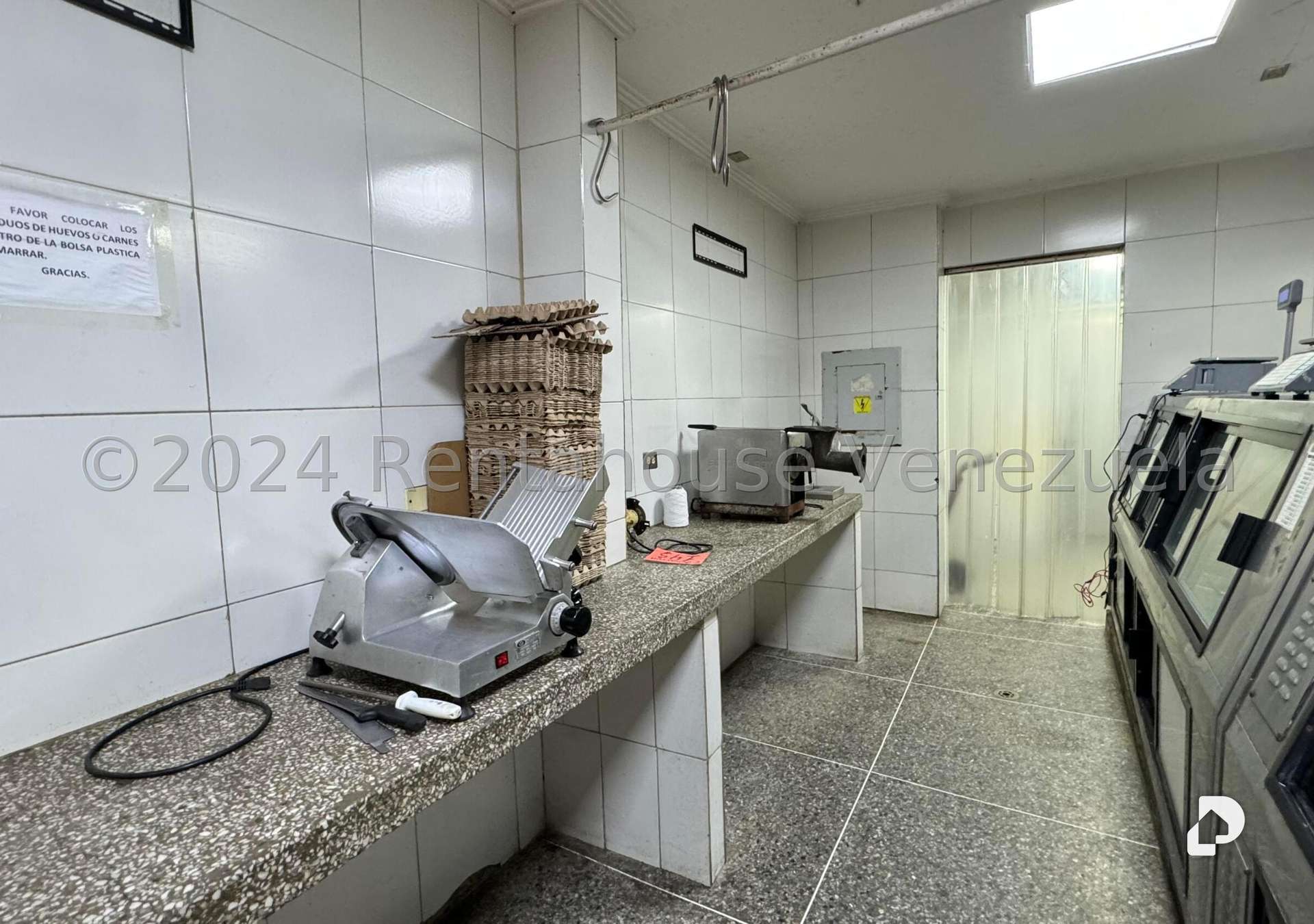Local comercial en Catia, Caracas – 13