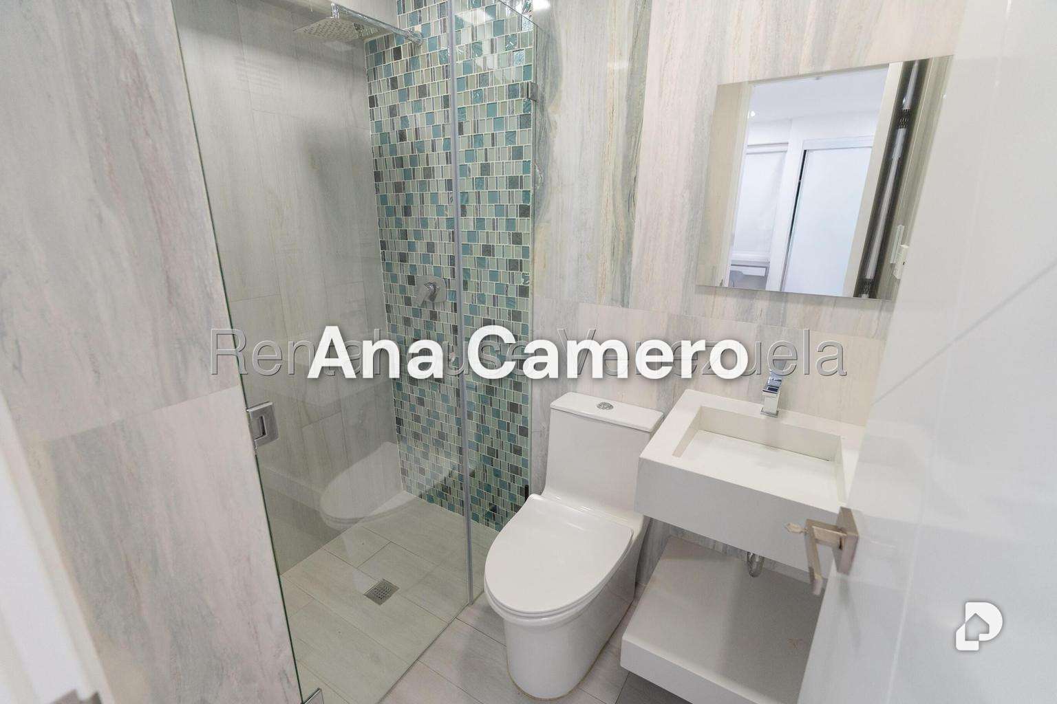Apartamento en Colinas de Los Chaguaramos, Caracas – 16