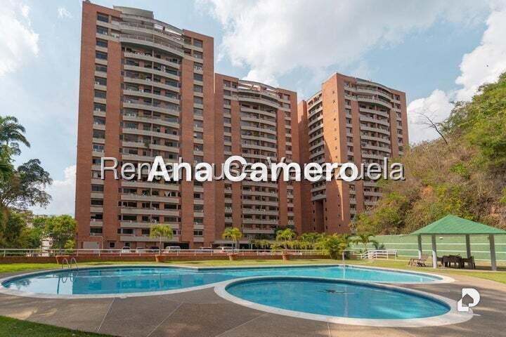 Apartamento en Colinas de Los Chaguaramos, Caracas – 1