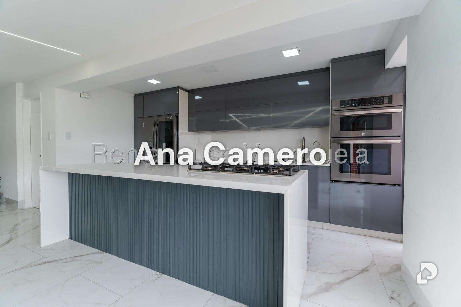 Apartamento en Colinas de Los Chaguaramos, Caracas – 11