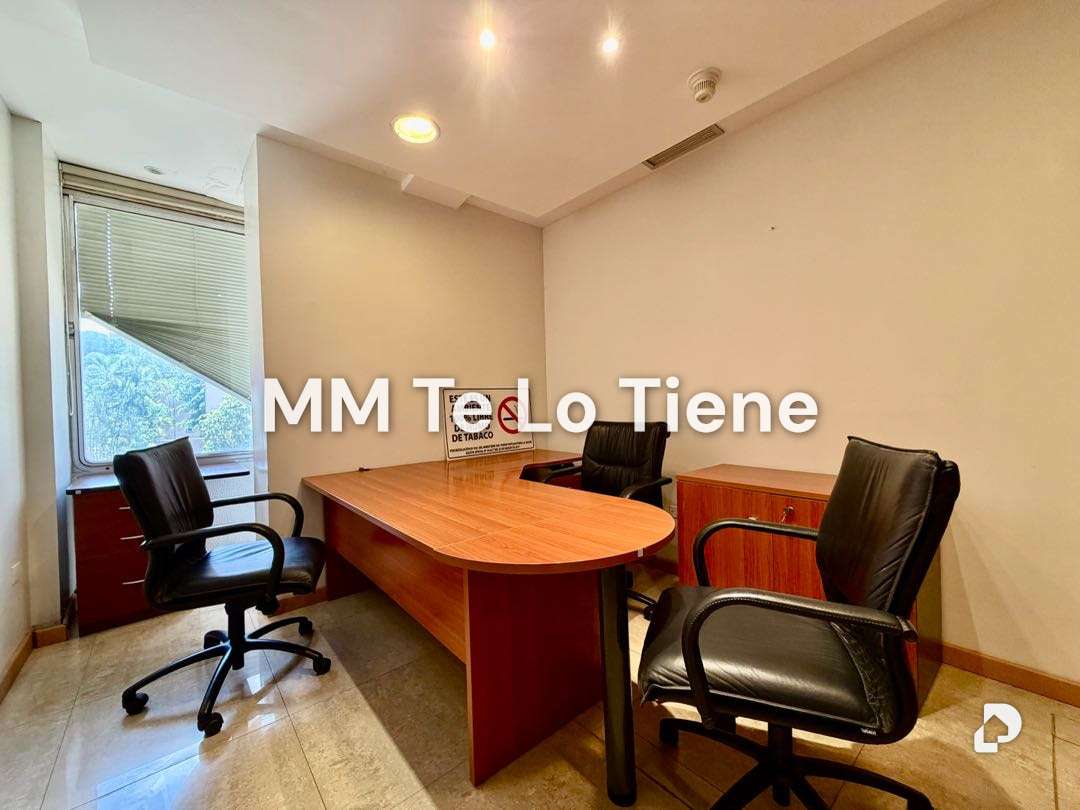 Oficina en Las Mercedes, Caracas – 12