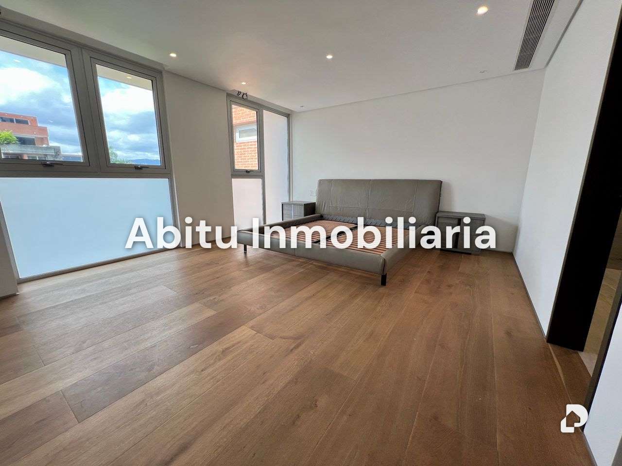 Apartamento en Campo Alegre, Caracas – 30