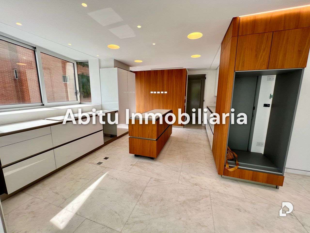 Apartamento en Campo Alegre, Caracas – 16