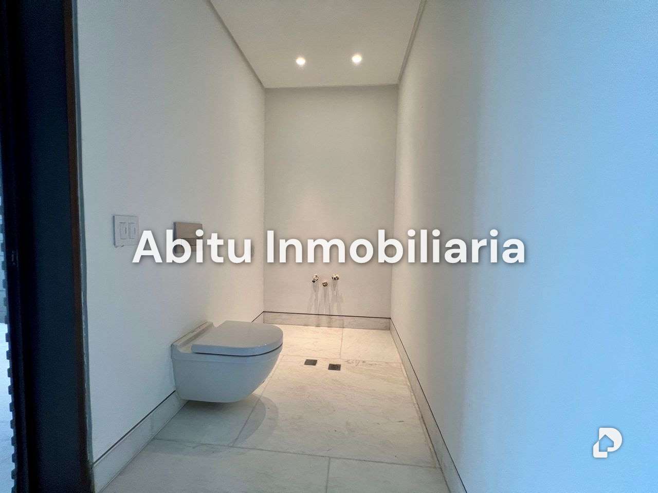 Apartamento en Campo Alegre, Caracas – 40