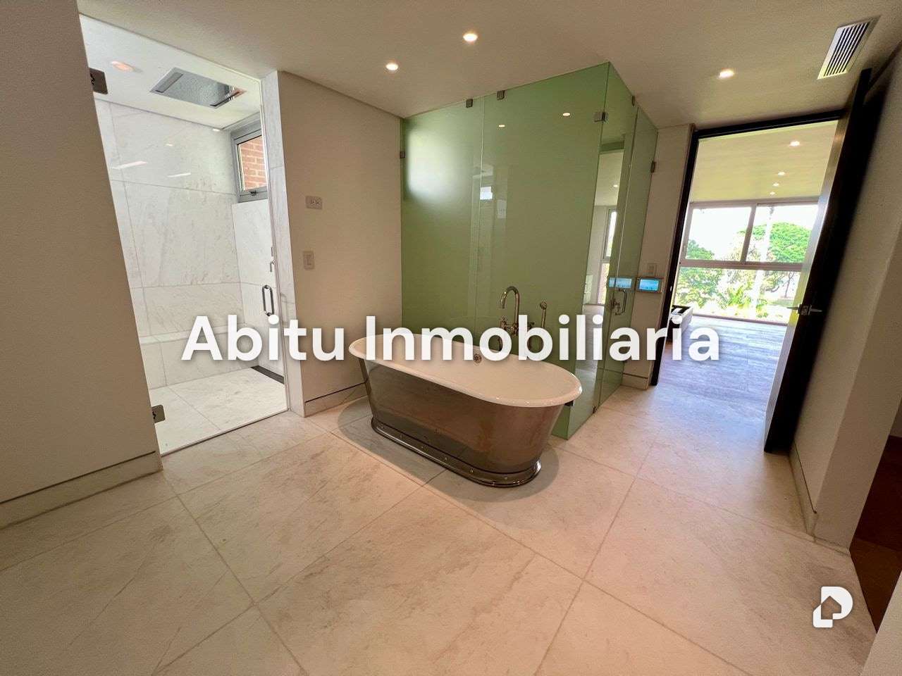 Apartamento en Campo Alegre, Caracas – 41