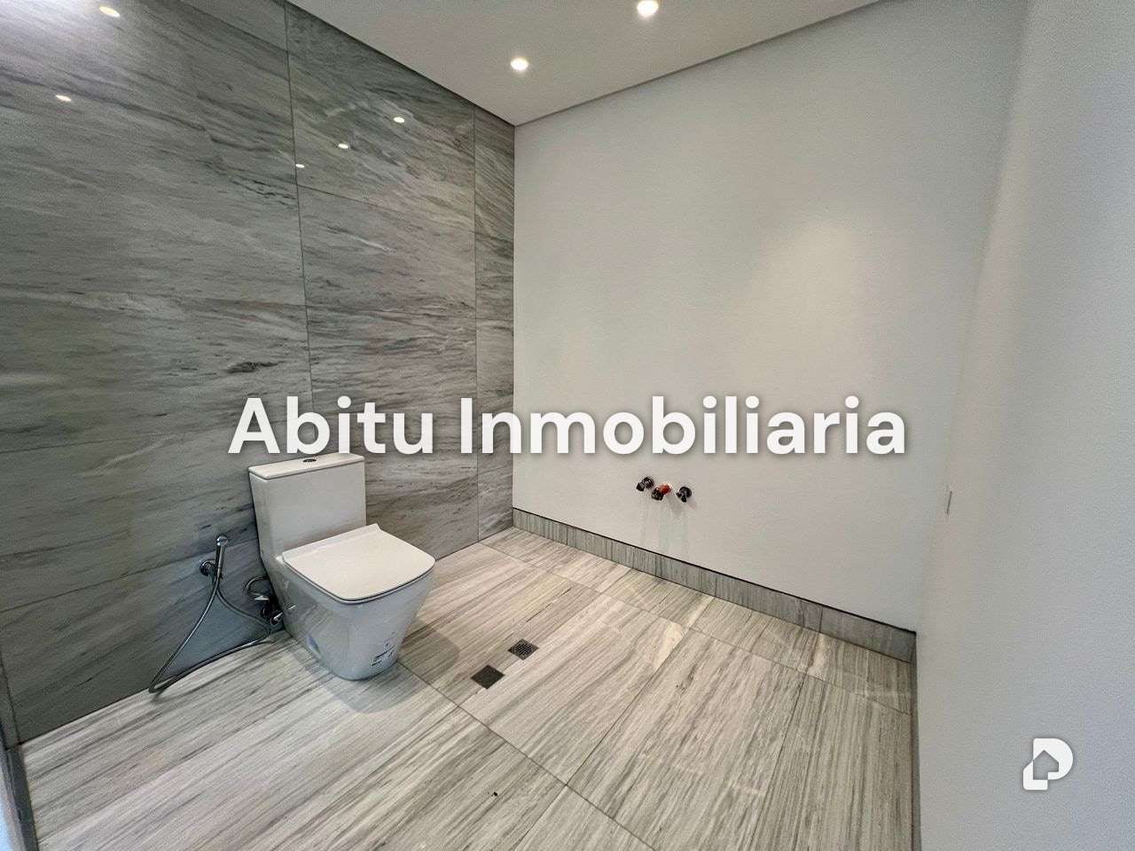 Apartamento en Campo Alegre, Caracas – 38